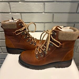 Bos. & Co. Tan Lace Up Boots